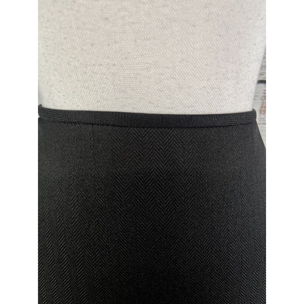 Tahari Skirt size 14 Petite Classic Black Herringbone Straight Above Knee Career - Picture 3 of 11
